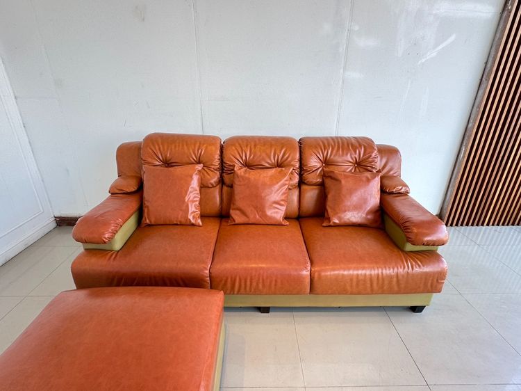 โซฟา 3 ที่นั่ง พร้อมสตูล หุ้มหนังเทียม สีน้ำตาลเข้ม รูปที่ 8