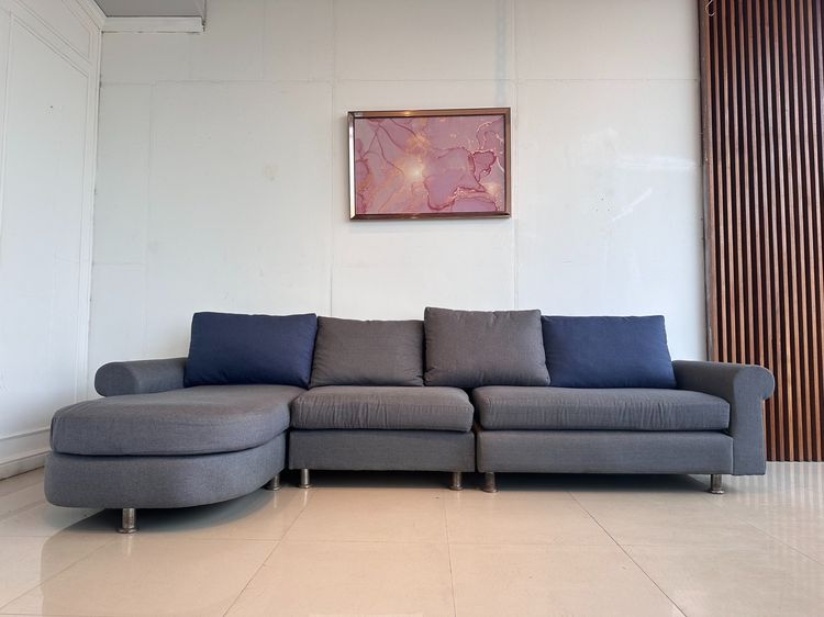 โซฟาแอล 3-4 ที่นั่ง เบาะผ้าสีเทา แขนม้วน