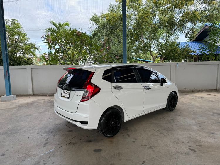 Honda Jazz 2018 1.5 S i-VTEC Sedan เบนซิน ไม่ติดแก๊ส เกียร์อัตโนมัติ ขาว รูปที่ 3