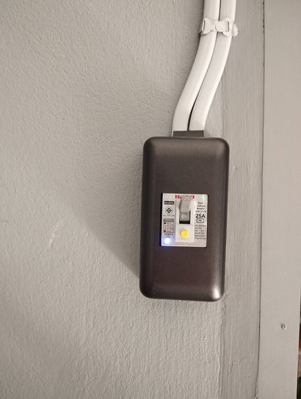 HACO เซฟตี้เบรกเกอร์กันดูด กันรั่ว มีสัญญาณไฟโชวืขนาด 2P32A พร้อมกล่องใส่เบรกเกอร์ รูปที่ 7