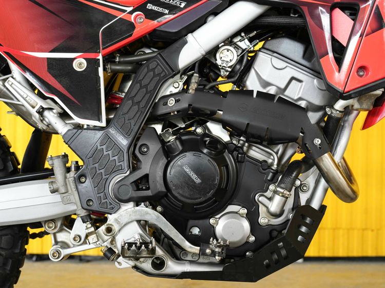 Honda CRF300 L จดปี 2024  ฟรีดาวน์ออกรถใช้เงิน 0 บาท  รูปที่ 17