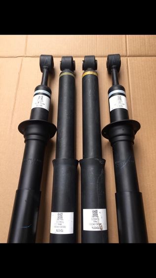 โช๊ค เดิม หน้า หลัง TOYOTA ฟอจูนเนอร์ ปี 2016 ถึง ปัจจุบัน และ ใส่ ปี 2004 ถึง 2015 ได้  รูปที่ 5