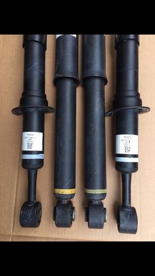 โช๊ค เดิม หน้า หลัง TOYOTA ฟอจูนเนอร์ ปี 2016 ถึง ปัจจุบัน และ ใส่ ปี 2004 ถึง 2015 ได้  รูปที่ 2