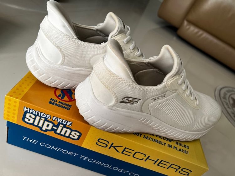 รองเท้า SKECHERS Slip-ins รูปที่ 3