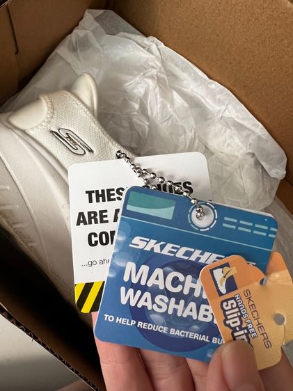 รองเท้า SKECHERS Slip-ins รูปที่ 10