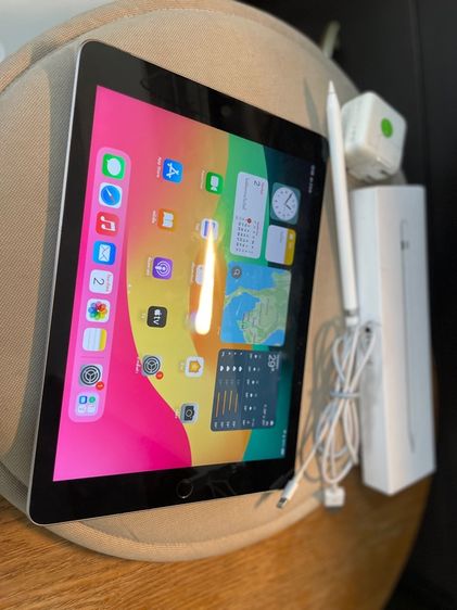 IPad Gen 6 128g และ Apple Pencil 