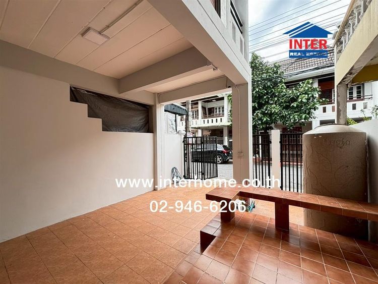 ทาวน์เฮ้าส์ 2 ชั้น 20 ตร.ว. หมู่บ้านบดินทรรักษา4 คู้บอน27 ซอยคู้บอน27 แยก25 ถนนคู้บอน ถนนรามอินทรา เขตบางเขน กรุงเทพมหานคร รูปที่ 2