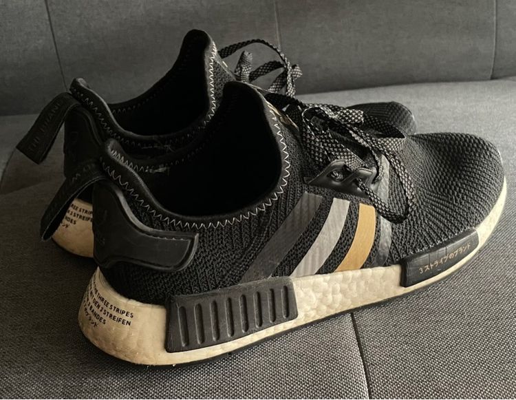 รองเท้า NMD R1