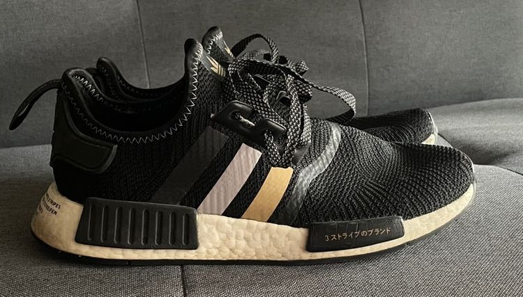 รองเท้า NMD R1 รูปที่ 3