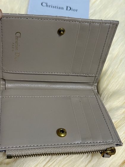 กระเป๋าสตางค์ใบสั้นแบรนด์ รูปที่ 7