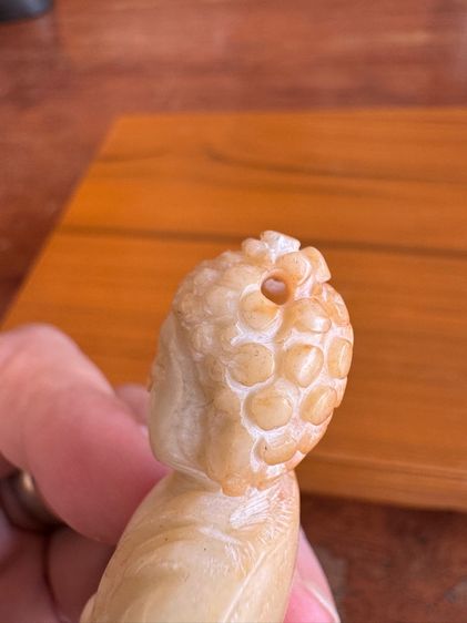 พระบูชาหินหยกเก่า ขนาดห้อยบูชาได้ รูปที่ 6