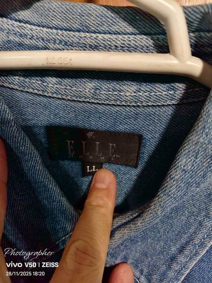 ลดสุดท้าย เสื้อยีนส์  elle hone แท้  ไซด ll. สภาพดี  ขาย 280 บาท รูปที่ 4