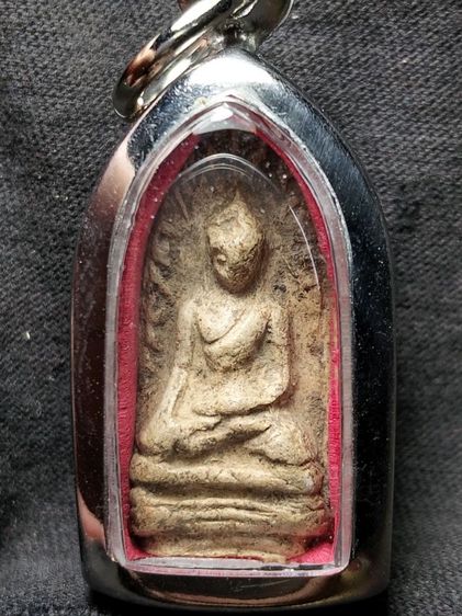 พระรอดลำพูนพิมพ์ใหญ่เนื้อขาวเดิมหิ้งครับ รูปที่ 2