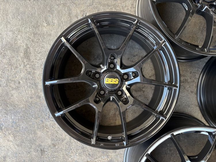 ล้อแม็กขอบ17 5รู114 กว้าง7.5 ออฟ35 สีดำเงา สภาพสวยมากๆ (ล้อทำสีมาใหม่เพื่อความสวยงาม ไม่มีซ่อม) รูปที่ 6