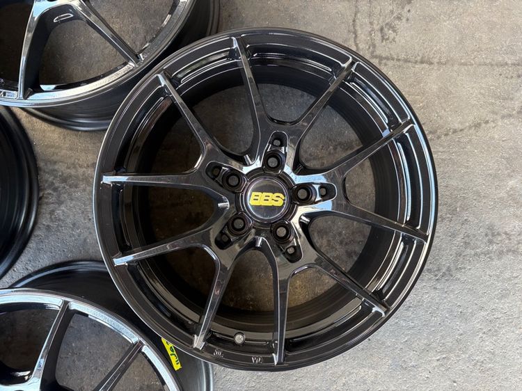 ล้อแม็กขอบ17 5รู114 กว้าง7.5 ออฟ35 สีดำเงา สภาพสวยมากๆ (ล้อทำสีมาใหม่เพื่อความสวยงาม ไม่มีซ่อม) รูปที่ 5