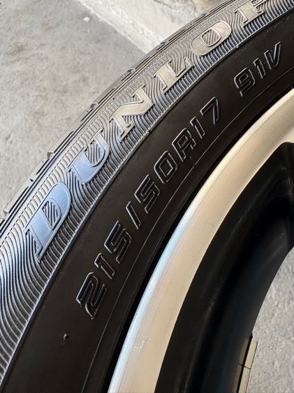 ล้อแม็กขอบ17 TOYOTA WISH ใส่ ALTIS ได้เลยจ้า มีรอยตามการใช้งาน พร้อมยางDUNLOP215-50-17 ปี23 ปีแท้  รูปที่ 10