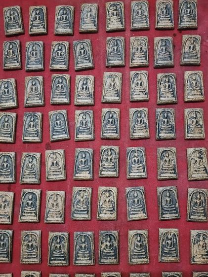 พระสมเด็จวัดระฆัง พิมพ์ใหญ่ พระ.ศ.2409 เนื้อสวย 100 องค์ รูปที่ 7