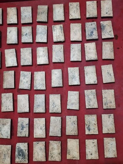 พระสมเด็จวัดระฆัง พิมพ์ใหญ่ พระ.ศ.2409 เนื้อสวย 100 องค์ รูปที่ 12