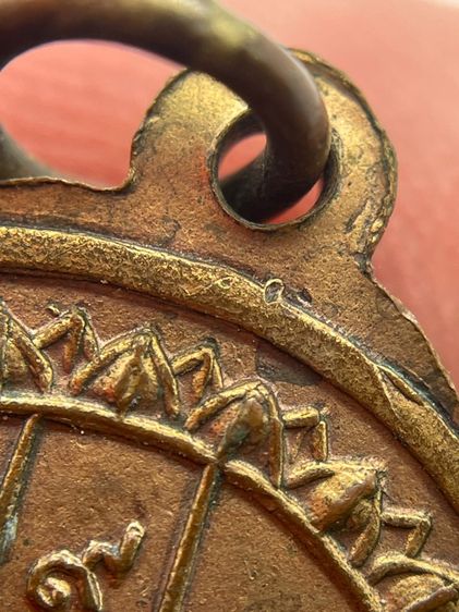 เหรียญใบโพธิ์ท่านพ่อลี วัดอโศการาม เนื้อทองแดงกะไหล่ทอง ปี2500 รูปที่ 17