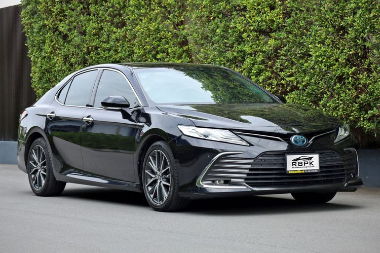 Toyota Camry 2022 2.5 HEV Premium Sedan ไฮบริด ไม่ติดแก๊ส เกียร์อัตโนมัติ ดำ รูปที่ 4