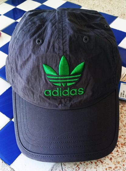 หมวก adidas แท้ ของใหม่ ป้ายห้อย ซื้อจากห้าง