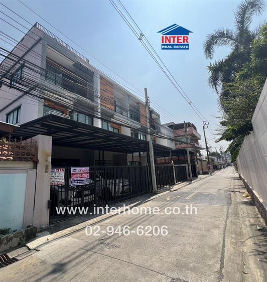 ทาวน์โฮม 3 ชั้น 32.1 ตร.ว. ทาวน์โฮม ซอยสังคมสงเคราะห์16 ซอยนาคนิวาส7 ถนนประดิษฐ์มนูญธรรม (เลียบด่วน) ถนนสังคมสังเคราะห์14 เขตลาดพร้าว  รูปที่ 2