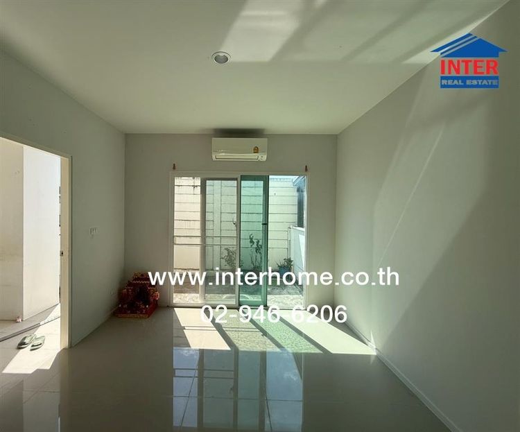 ทาวน์โฮม 3 ชั้น 22.3 ตร.ว หมู่บ้านกลางเมือง สวนหลวง ซอยเฉลิมพระเกียรติร.9 ซอย28 ถนนเฉลิมพระเกียรติ ถนนศรีนครินทร์ เขตประเวศ กรุงเทพมหานคร รูปที่ 3