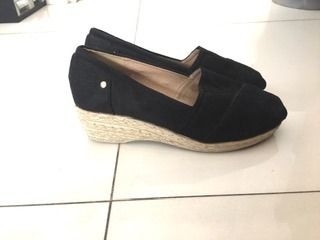 อื่นๆ รองเท้าส้นเตารีด ผ้า UK 6 | EU 39 1/3 | US 7.5 ดำ ซื้อเลย สวยงาม Women's Incredible Flat