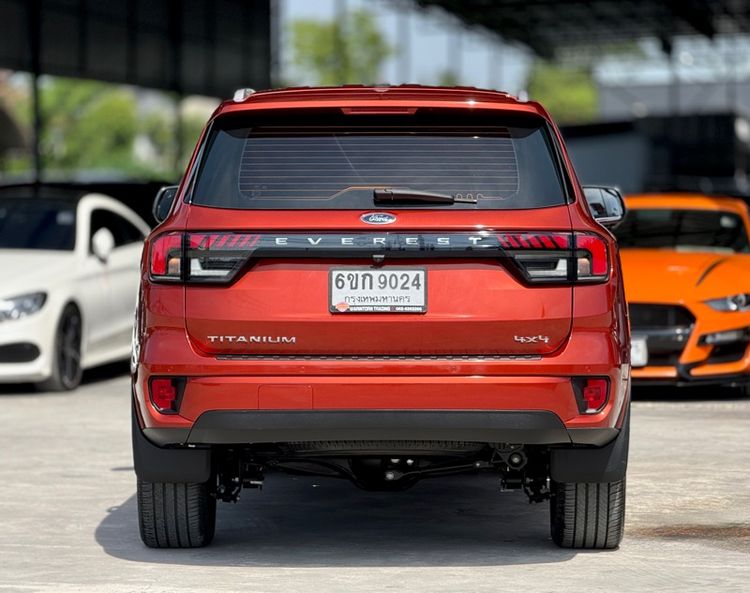 Ford Everest 2022 2.0 Bi-Turbo Titanium+ 4WD Utility-car ดีเซล ไม่ติดแก๊ส เกียร์อัตโนมัติ ส้ม รูปที่ 4