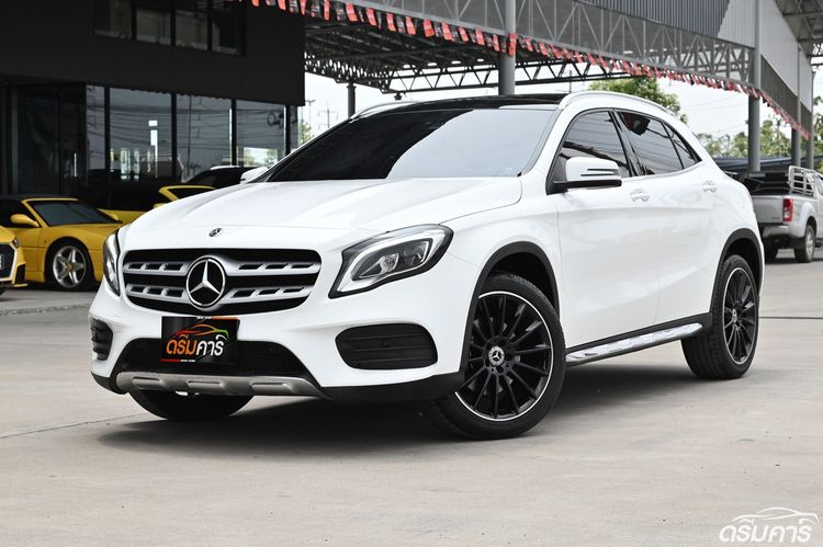 Mercedes-Benz GLA-Class 2018 GLA250 Van เบนซิน ไม่ติดแก๊ส เกียร์อัตโนมัติ ขาว