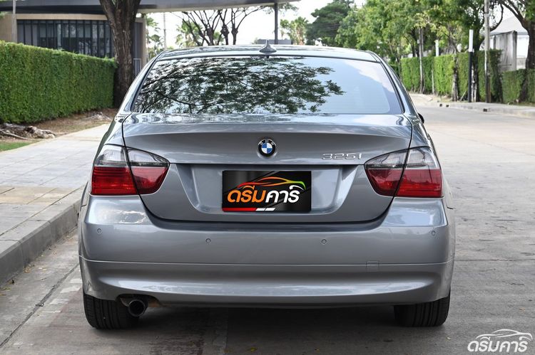 BMW Series 3 2006 320i Sedan เบนซิน ไม่ติดแก๊ส เกียร์อัตโนมัติ เทา รูปที่ 4
