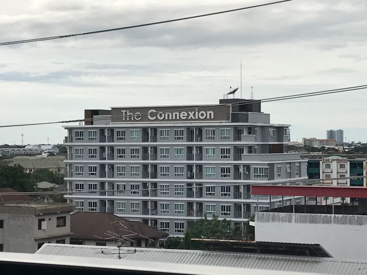 ขายด่วน คอนโดติด MRT ศูนย์ราชการนนทบุรี – เดอะ คอนเน็กชั่น ชั้น 5 ห้องสวย 30 ตร.ม. ราคาเพียง 1.21 ล้าน