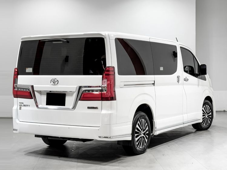 Toyota Majesty 2022 2.8 Grand Van ดีเซล เกียร์อัตโนมัติ ขาว รูปที่ 4