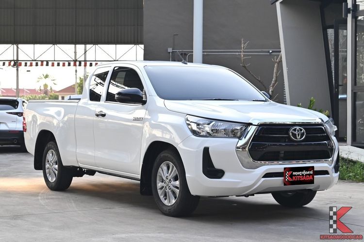 Toyota Hilux Revo 2021 2.4 Entry Pickup ดีเซล ไม่ติดแก๊ส เกียร์อัตโนมัติ ขาว