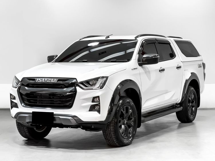 Isuzu D-MAX 2023 3.0 Vcross M 4WD Pickup ดีเซล เกียร์อัตโนมัติ ขาว