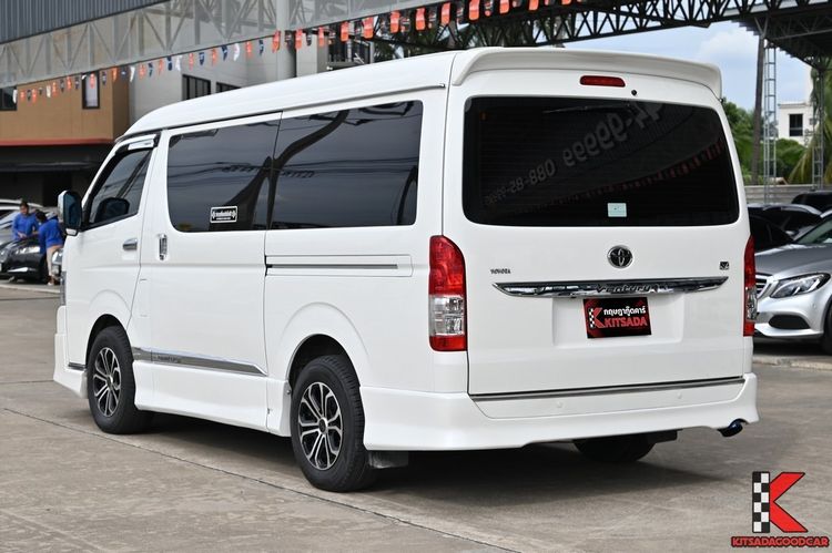 Toyota Ventury 2018 3.0 V Van ดีเซล ไม่ติดแก๊ส เกียร์อัตโนมัติ ขาว รูปที่ 3