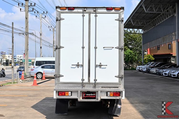 Isuzu D-MAX 2022 1.9 B Pickup ดีเซล ไม่ติดแก๊ส เกียร์ธรรมดา ขาว รูปที่ 4