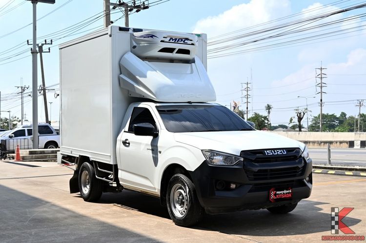 Isuzu D-MAX 2022 1.9 B Pickup ดีเซล ไม่ติดแก๊ส เกียร์ธรรมดา ขาว