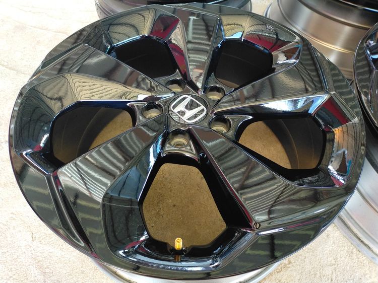 18" แม็กฮอนด้า ขอบ18สีอบpowder coat ใส่ accord HRV CRV อื่นๆ 5 รู 114