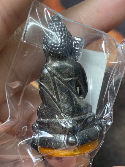 ประกันแท้ -  เนื้อนวะ - พระกริ่งปวเรศ (กรรมการ) เนื้อนวะโลหะรมดำ ก้นสีทอง พร้อมตะกรุดเงิน  วัดบวรนิเวศวิหาร กทม. ปี 2565 รูปที่ 3