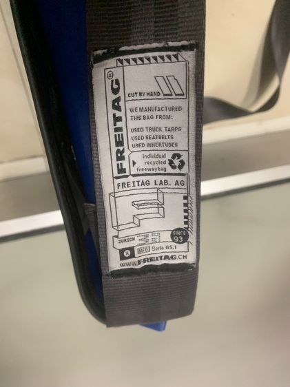 กระเป๋าสะพาย FREITAG รุ่น LASSIE ของแท้ พร้อม Tag ตัวอักษร T รูปที่ 8