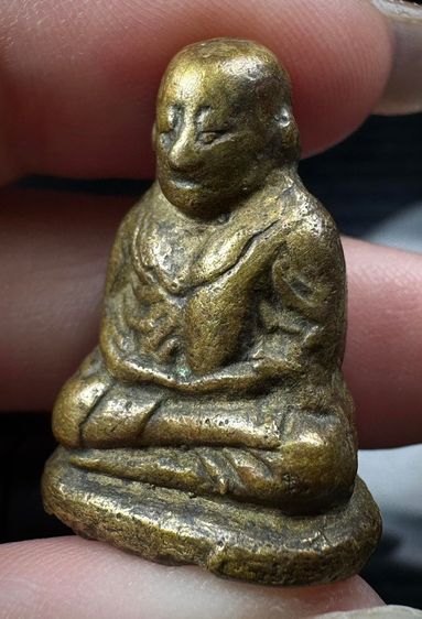 หลวงพ่อเงินพิมพ์ขี้ตา รูปที่ 3