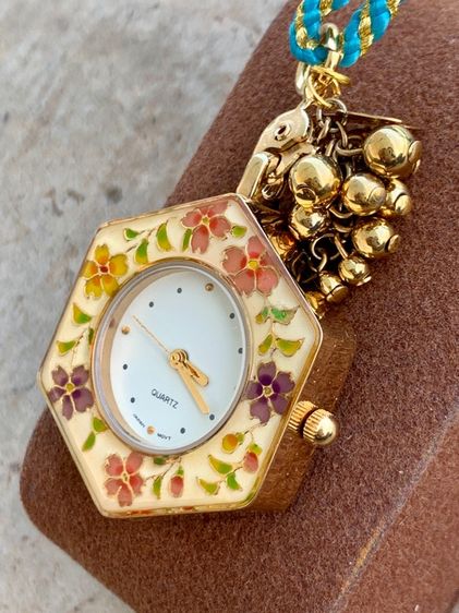 เครื่องประดับลงยาสวยๆ รูปที่ 8