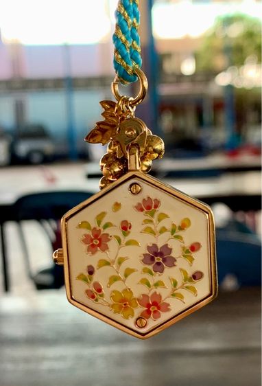 เครื่องประดับลงยาสวยๆ รูปที่ 15