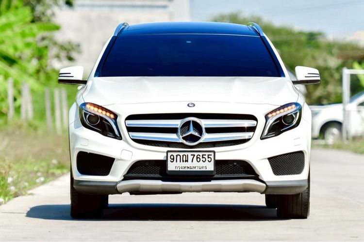 Mercedes-Benz GLA-Class 2017 GLA250 Utility-car เบนซิน ไม่ติดแก๊ส เกียร์อัตโนมัติ ขาว