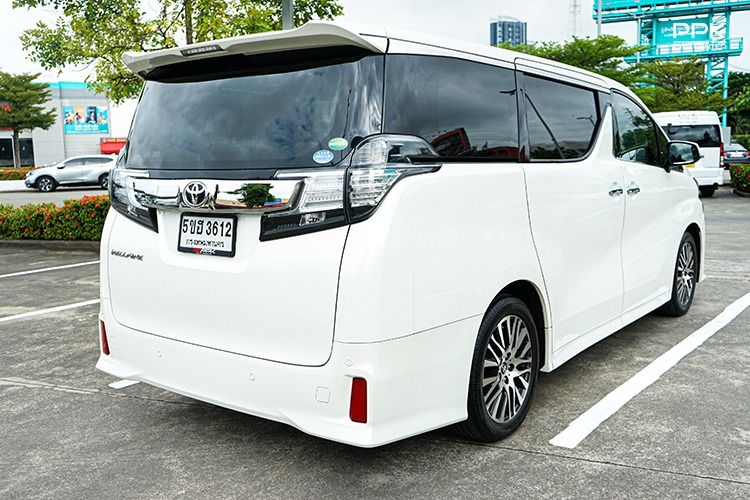 Toyota Vellfire 2015 2.5 Z G Edition Van เบนซิน ไม่ติดแก๊ส เกียร์อัตโนมัติ ขาว รูปที่ 4