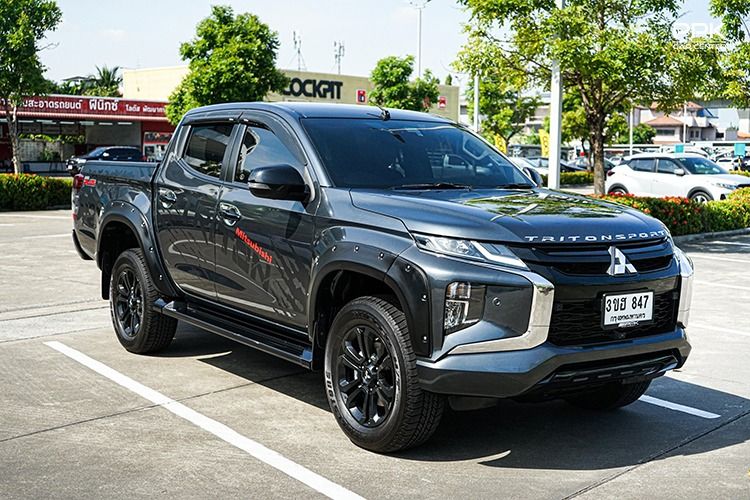 Mitsubishi Triton 2023 2.4 GT Plus Pickup ดีเซล ไม่ติดแก๊ส เกียร์อัตโนมัติ เทา รูปที่ 3