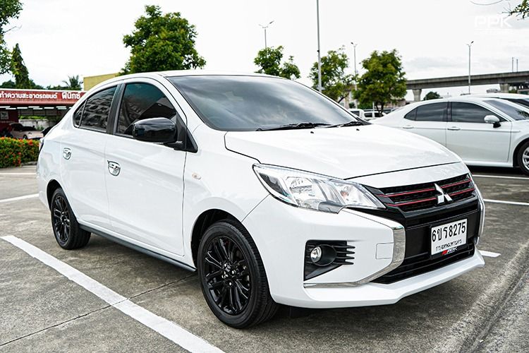 Mitsubishi Attrage 2022 1.2 GLX Sedan เบนซิน ไม่ติดแก๊ส เกียร์อัตโนมัติ ขาว รูปที่ 3