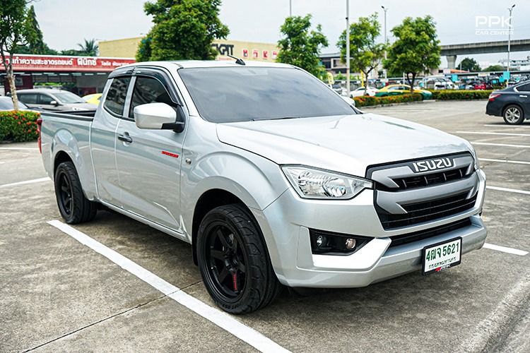 Isuzu D-MAX 2021 1.9 S Pickup ดีเซล ไม่ติดแก๊ส เกียร์ธรรมดา เทา รูปที่ 3