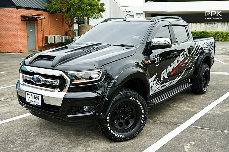 รถ Ford Ranger 2.2 Hi-Rider XLS สี ดำ